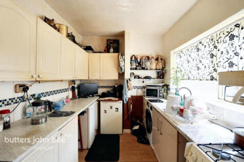 Boundary Street, Northwich 2 bed terraced house for sale