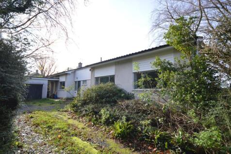 4 bedroom bungalow for sale