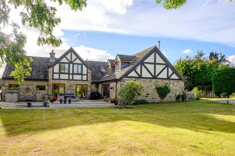 Moor Lane, East Keswick, Leeds, LS17 5 bed detached house for sale