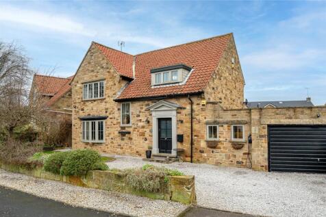 Millbeck Green, Collingham, LS22 4 bed detached house for sale