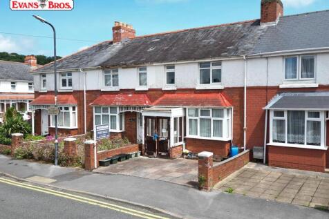 Carmarthen Town Centre 3 bed house for sale
