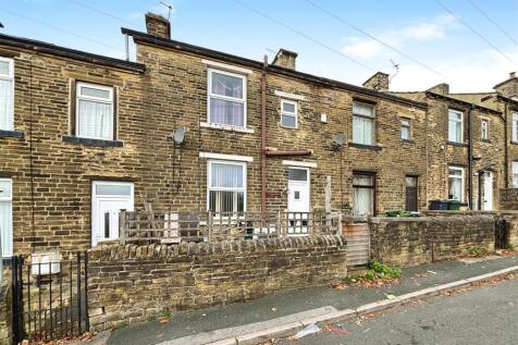 Fleece Street, Bradford BD6 2 bed terraced house for sale