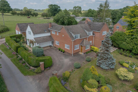 Peckleton LE9 6 bed detached house for sale