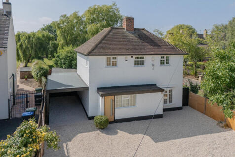 Leicester LE7 4 bed detached house for sale