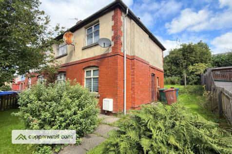 Maple Avenue, Haslingden, Rossendale... 3 bed semi