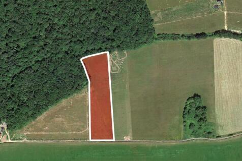3.66 acres of land in Wanborough... Land for sale