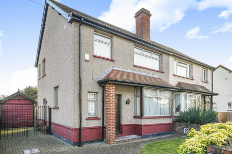 Stainforth Road, Ilford, IG2 3 bed semi