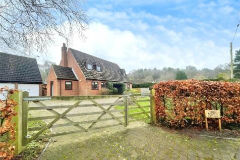 Blacklands Lane, Sudbourne... 3 bed detached house for sale