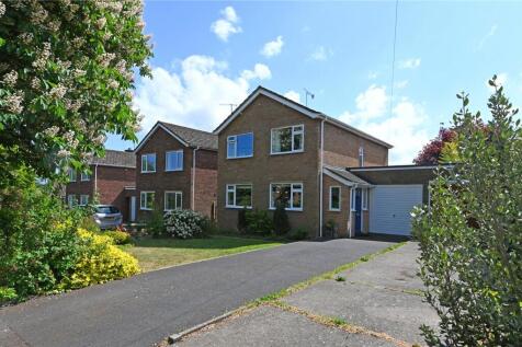 Westholme Close, Woodbridge, Suffolk... 3 bed detached house for sale