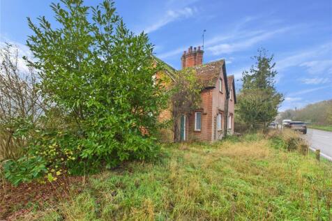 Main Road, Benhall, Saxmundham... 2 bed semi