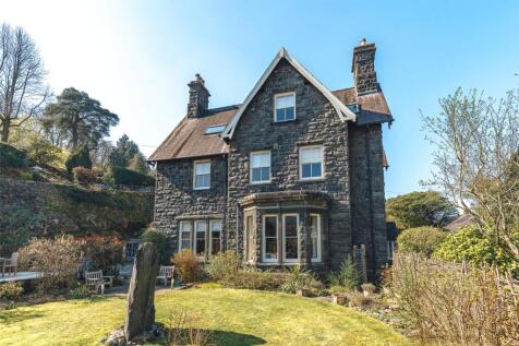 7 bedroom detached house for sale