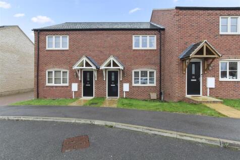 Groome Street, Burton Latimer 3 bed terraced house for sale