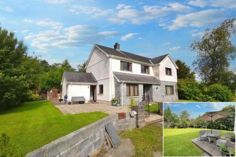 Pencader 4 bed detached house for sale
