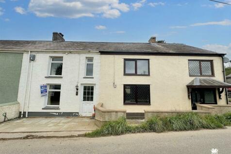 5 bedroom terraced house for sale