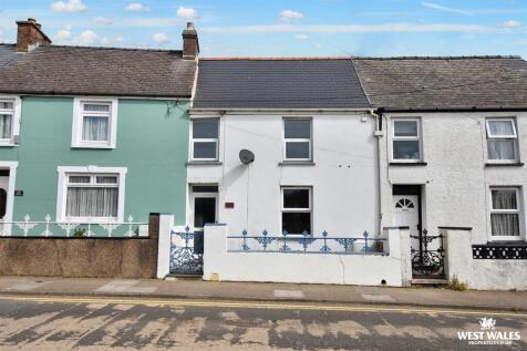 Haverfordwest 3 bed terraced house for sale