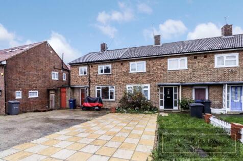 George Crescent, Muswell Hill... 4 bed terraced house for sale