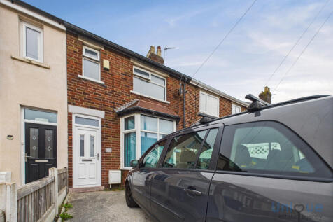 Newhouse Road,  Blackpool, FY4 3 bed terraced house for sale