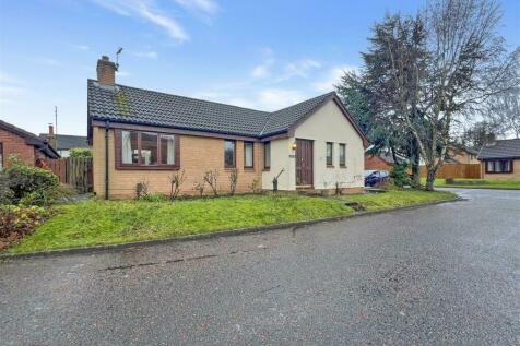 3 bedroom detached bungalow for sale