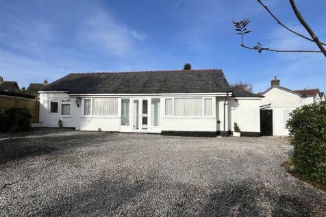 Downham Road South, Heswall, Wirral 3 bed detached bungalow for sale