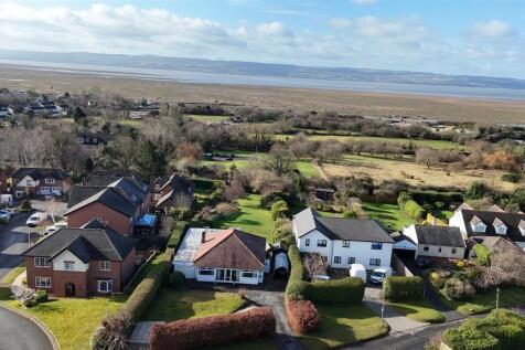 Pipers Lane, Heswall, Wirral 3 bed detached bungalow for sale