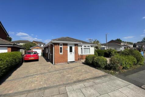 Rowton Close, Prenton 3 bed detached bungalow for sale