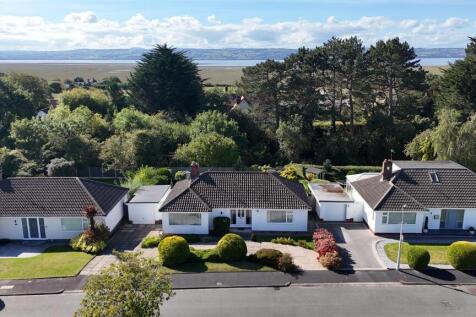 Gulls Way, Heswall, Wirral 2 bed detached bungalow for sale