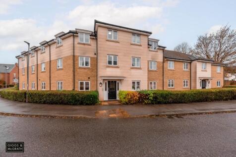 2 bedroom ground floor flat for sale