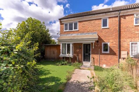1 bedroom end of terrace house for sale
