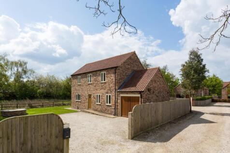 Foss Bank Farm, Strensall Road, Earswick 4 bed detached house for sale