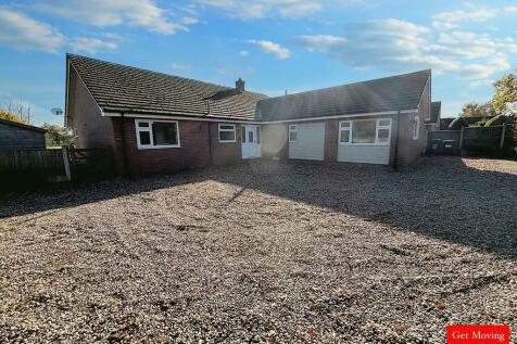 4 bedroom detached bungalow for sale