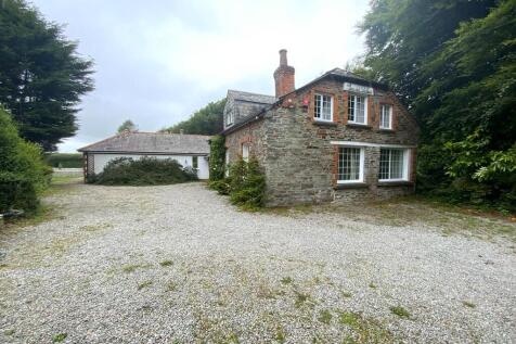 2 bedroom detached house for sale