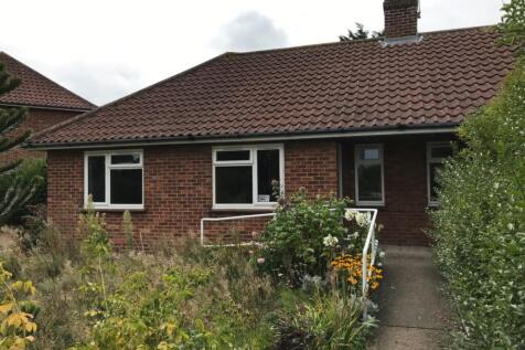 1 bedroom semi-detached bungalow for sale