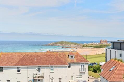 Fistral Beach Villas, Newquay TR7 4 bed terraced house for sale