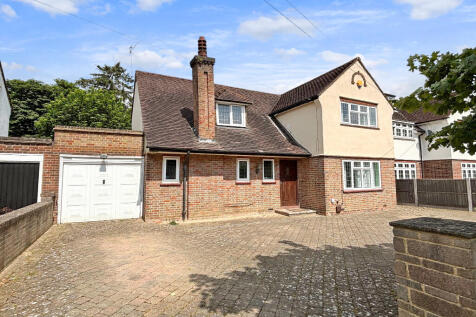 The Gardens, Cassiobury, Watford WD17... 3 bed detached house for sale