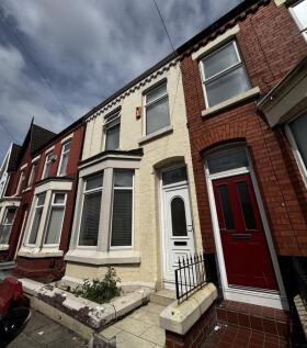 3 bedroom house of multiple occupation for sale