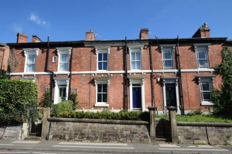 4 bedroom terraced house for sale