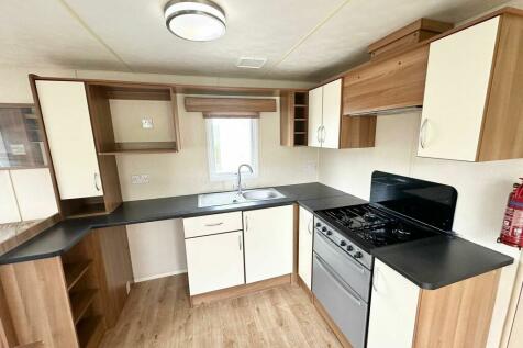 2 bedroom caravan for sale