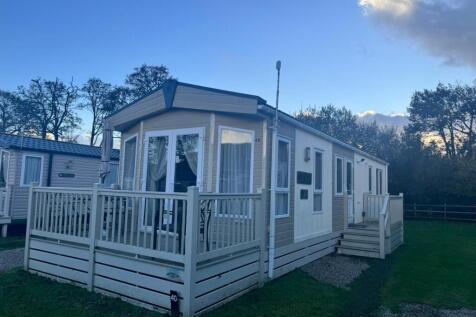 2 bedroom caravan for sale