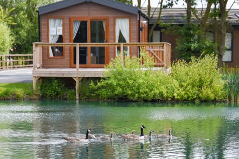 Amotherby North Yorkshire 2 bed lodge for sale