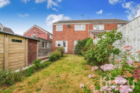 Clopton Gardens, Hadleigh IP7 3 bed end of terrace house for sale