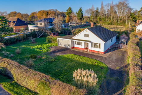 Worcester WR2 3 bed detached house for sale