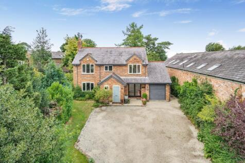 High Street, Tarvin, CH3 4 bed detached house for sale