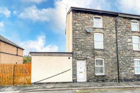 Scotland Street, Llanrwst, Conwy, LL26 2 bed end of terrace house for sale