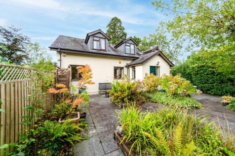 Rowen, Conwy, LL32 4 bed property with land for sale