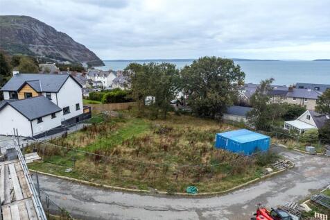 Off Cemlyn Park, Penmaenmawr, Conwy... Land for sale