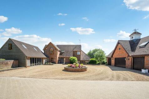 Great Brickhill Road, Soulbury... 8 bed detached house for sale