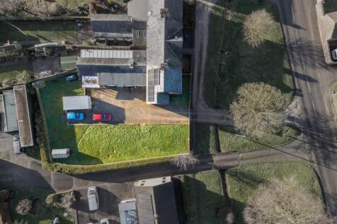 3 bedroom cottage for sale