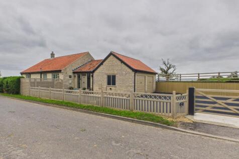 Pickering YO18 3 bed detached bungalow for sale