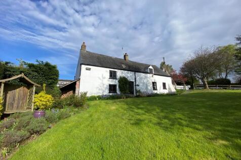 Usk NP4 3 bed detached house for sale