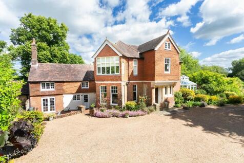 7 bedroom detached house for sale
